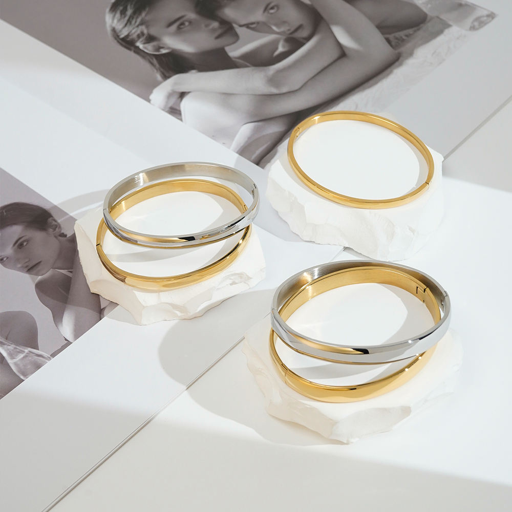 Sunny Gold/Silver Round Bracelet