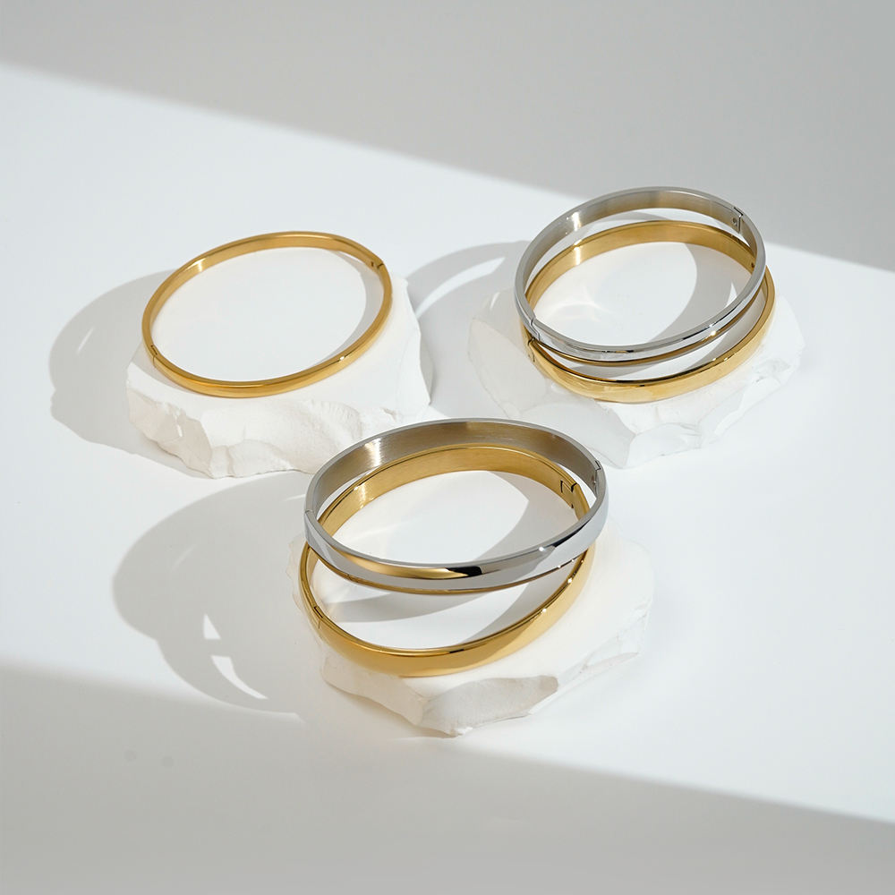 Sunny Gold/Silver Round Bracelet
